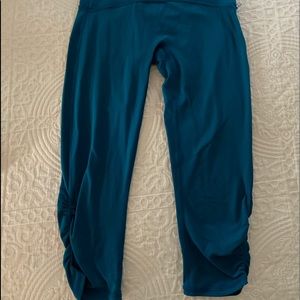 Ivivva athletic leggings